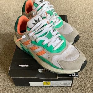 Adidas Tresc Run - Size 9